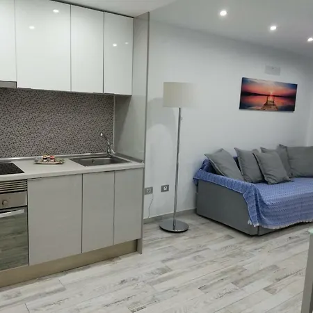 Διαμέρισμα Tenerife Luxury 2 *